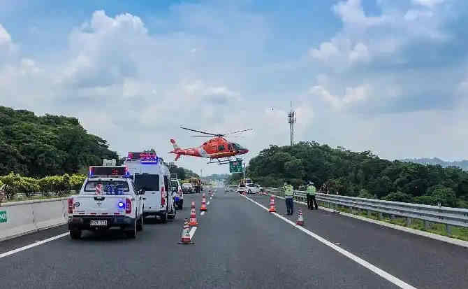 庄浪高速公路汽车救援案例